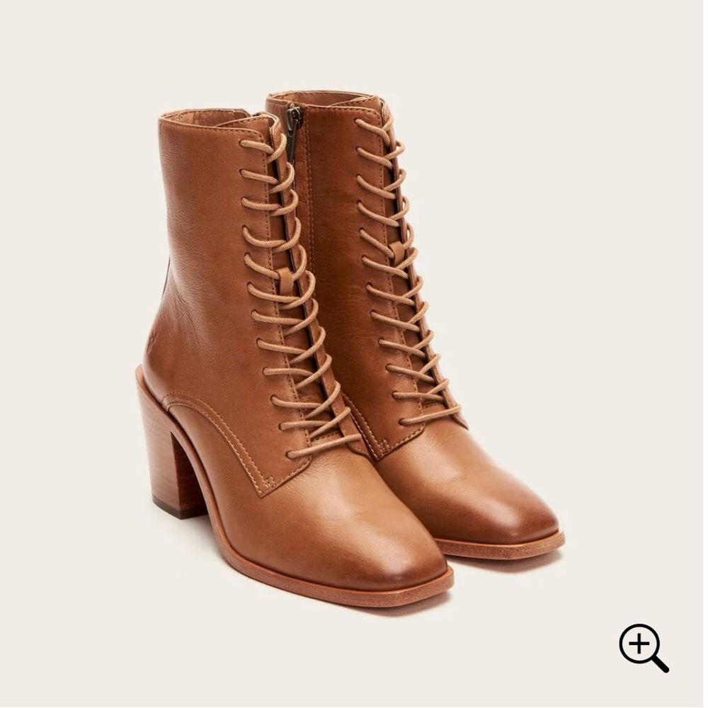 NWB Frye Georgia Lace up Bootie